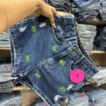 Short Jeans Bordado Bandeira Do Brasil