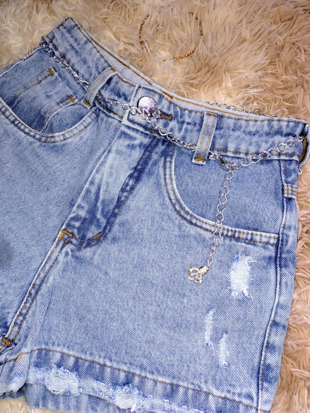 Short Jeans Cinto de Corrente - Imagem 3