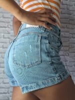 Short Jeans Cinto de Corrente