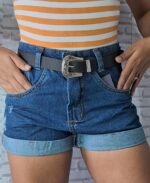 Short Jeans Com Cinto Preto